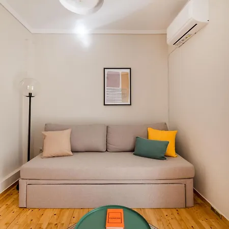 Comfortable 3br Family In Agia Paraskevi By Upstreet