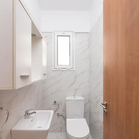 Apartment Comfortable 3br Family In Agia Paraskevi By Upstreet