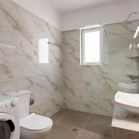 Apartment Comfortable 3br Family In Agia Paraskevi By Upstreet *