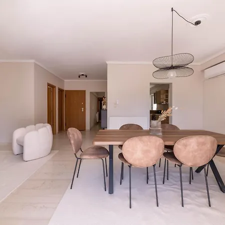 Comfortable 3br Family In Agia Paraskevi By Upstreet